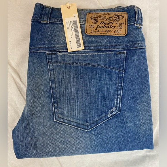 DIESEL - Soozy Straight leg denim pant - Picture 5 of 12